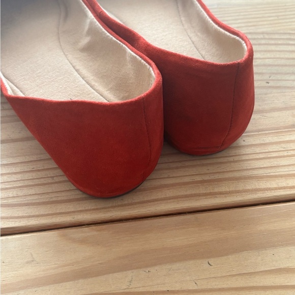 Sun + Stone Red Flats Classic Loafers - Picture 4 of 6